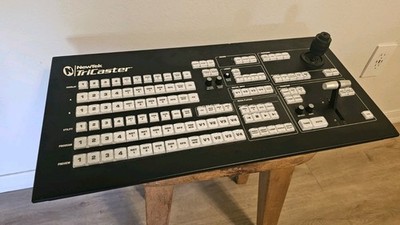 NewTek TriCaster TCXD450 CS Live Production Control Surface Untested Read