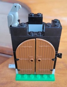 Vintage LEGO Black Monarch's Ghost Castle Set 6034, INCOMPLETE See Description