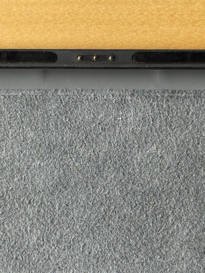 Ipad Pro 9.7 Smart Keyboard, Neuwertig, Mm2L2Zm/A, Us Englisch - Image 4 of 4