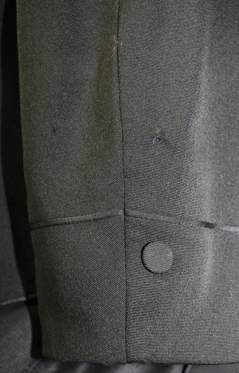 French Early 20th Edwardian Black Wool Tailored Sack Coat French Early 20th Edwardian Black Wool Tailored Sack Coat