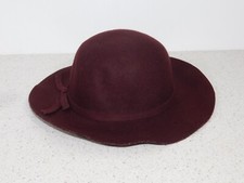 Tucker Tate Girl hat 21" circumference Burgundy One size Wool 21" Circumference