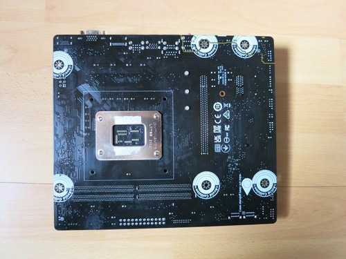 MSI PRO B660M-E, newest BIOS, Intel 14th gen CPU funktioniert sofort nach Einbau - Bild 7 von 9