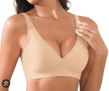 Gap Body Everyday Bra Size 36C Wire Free NWT Beige Tee Shirt