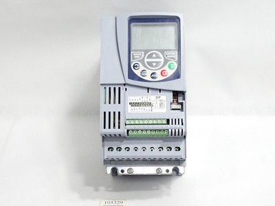 WEG Frequenzumrichter CFW500 CFW500B10P0S2DB20C2H00 0.18 to 132 kW / Neuwertig