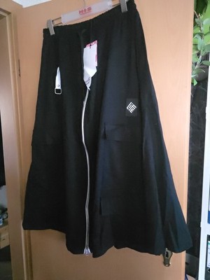Schwarzer Rock von Acqua und Limone mit 4 Taschen Größe 40 Neu