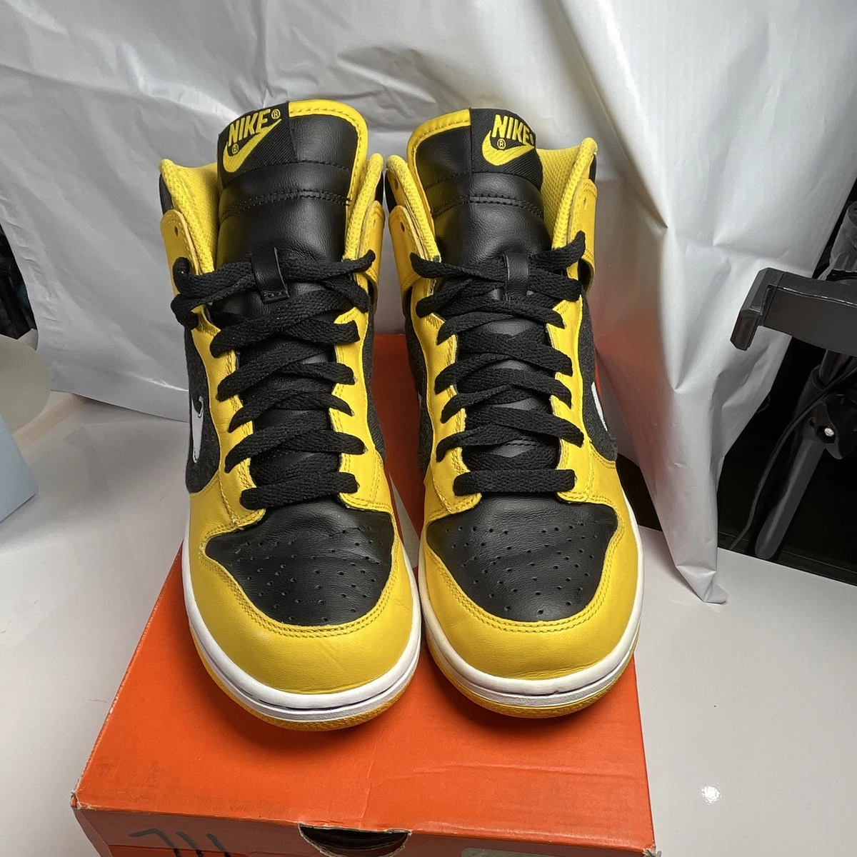 Nike Dunk High Black Varsity Maize for Sale | Authenticity 