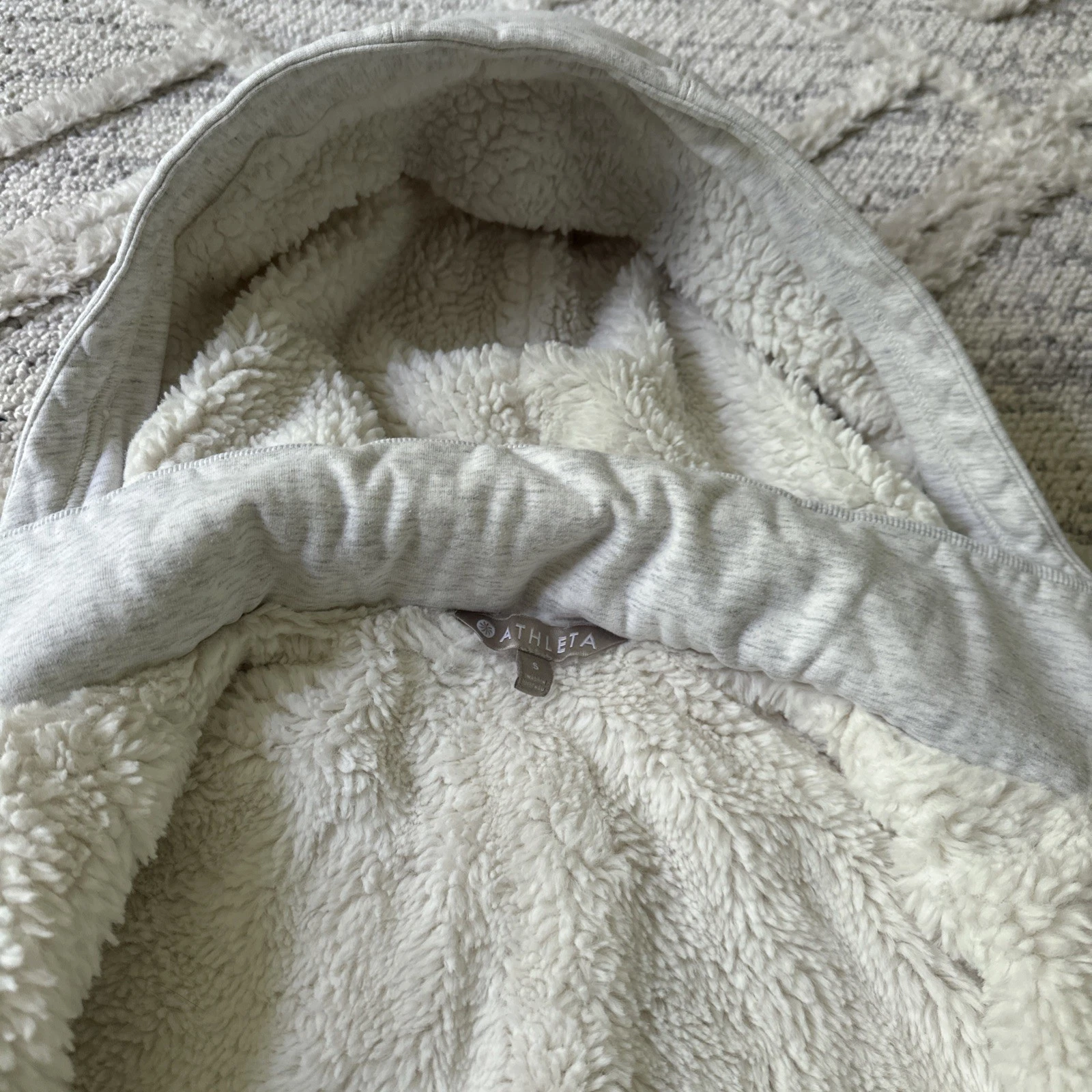 OFF WHITE Felpa con cappuccio Athleta Heather grigia e avorio foderata sherpa zip davanti collo alto piccola