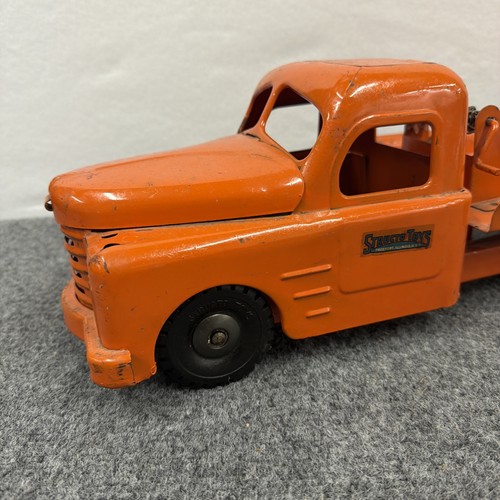 Vintage 1950s Structo Pressed Steel Roll Back Tow Truck - Picture 2 of 10