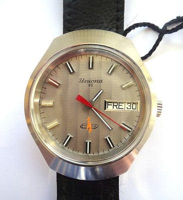 NOS Vintage UNIONA ALL STAINLESS STEEL HAU 70er Armbanduhr silber Datumsanzeige