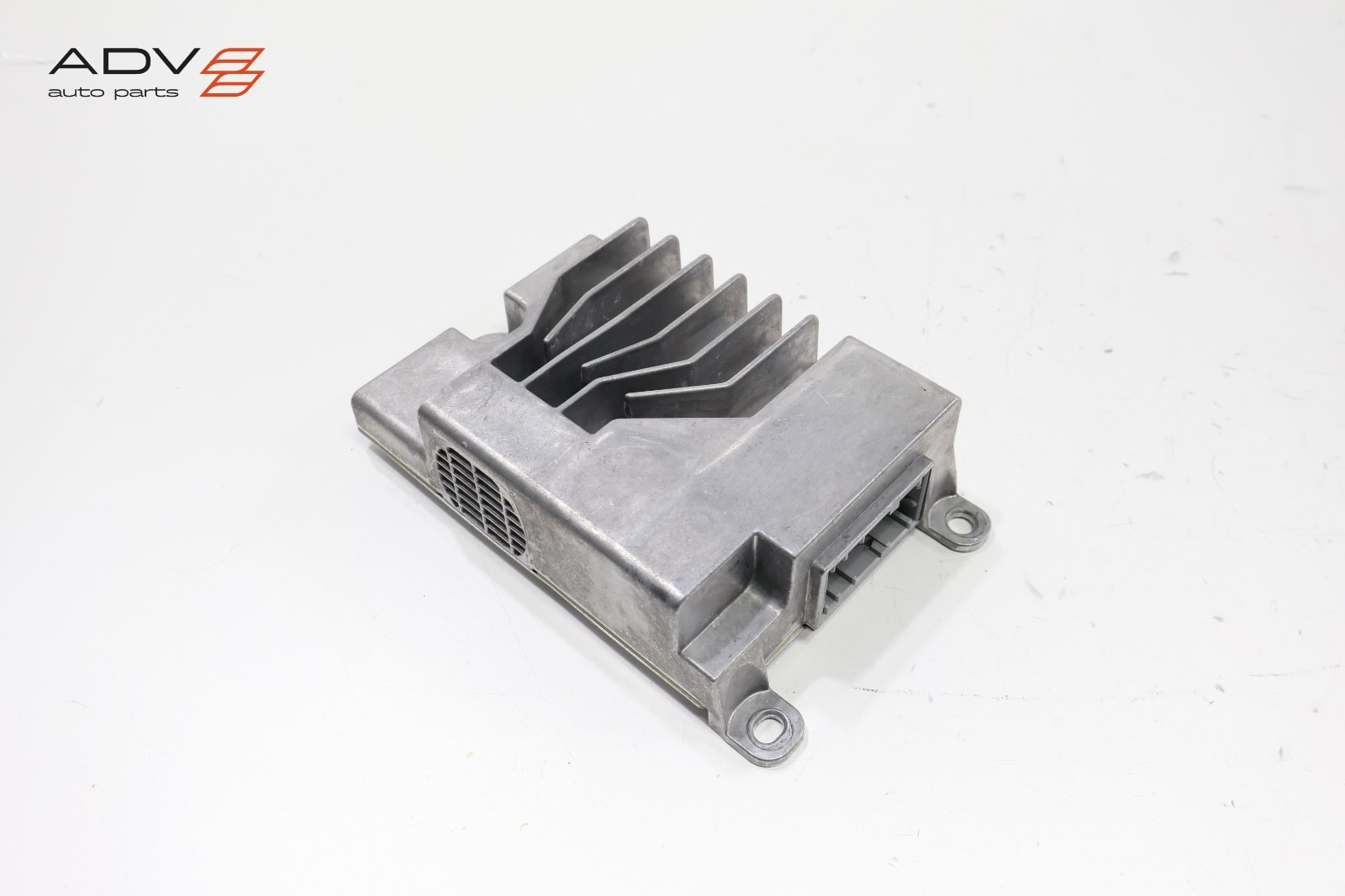 2014 - 2020 BMW i8 I12 AUDIO SOUND SYSTEM AMPLIFIER MODULE UNIT OEM