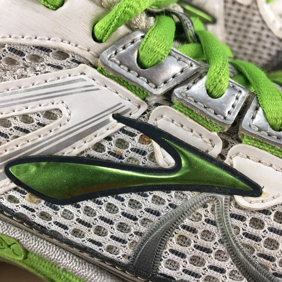 Brooks Shoes Womens 7 B Adrenaline GTS 13 Athletic Running Sneakers Silver Green - Image 4 of 4