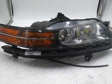 Passenger Headlight Xenon HID US Market Fits 04-05 TL 655405
