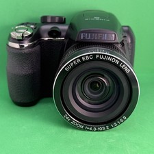 Fujifilm FinePix S4200 Digital Camera  TESTED  Works Great W/SD Card Battery