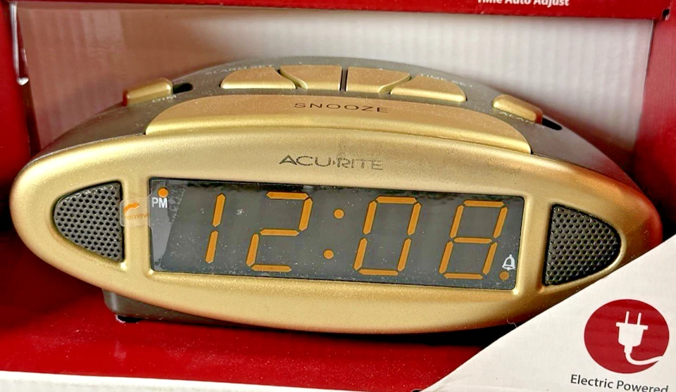 Reloj despertador digital Acurite 13027A Intelli-Time, negro y dorado - NUEVO Foto 2 de 4
