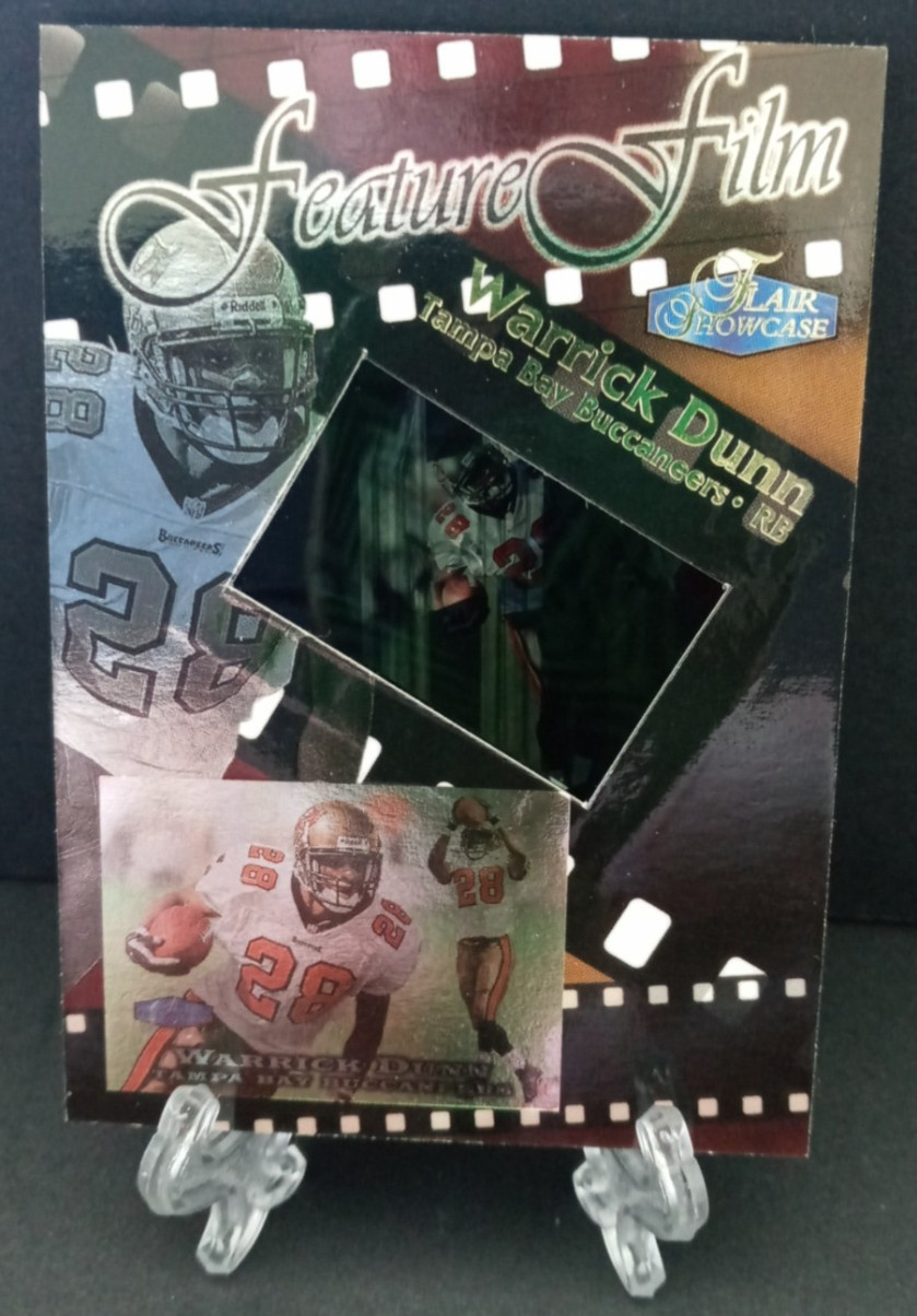 1998 Flair Showcase Feature Film Warrick Dunn #7 Buccaneers $3.49 BIN!