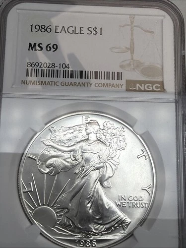 1986 American Silver Eagle Coin - NGC MS69 1oz .999 Fine Silver