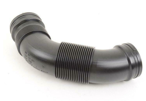 NEW VW BEETLE A5 ENGINE AIR INTAKE CONNECTING HOSE 5C0129684 OEM - Picture 2 of 7