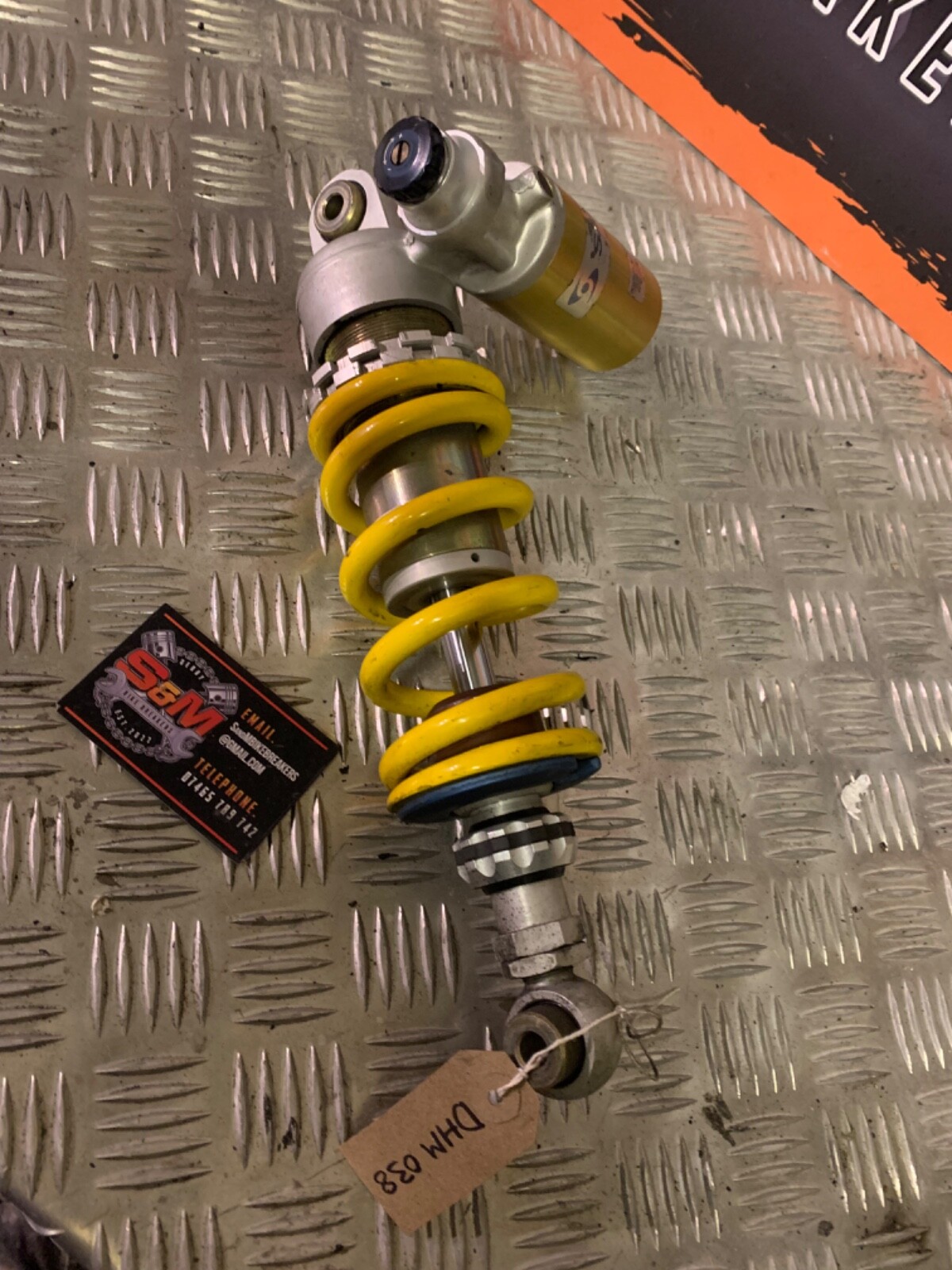 Picture 1 of 1