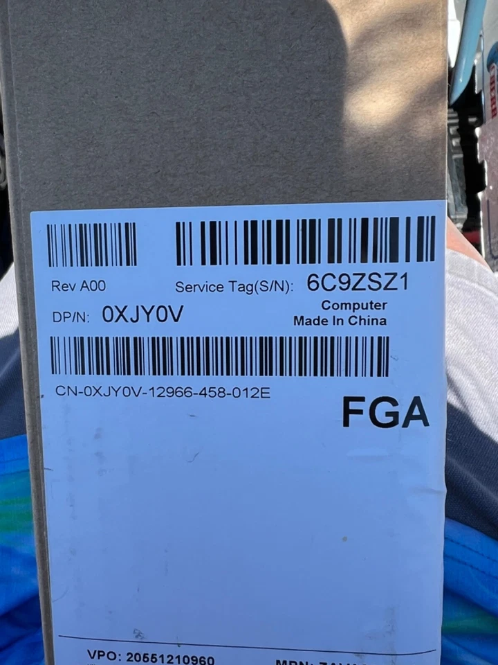 Dell Inspiron 14 serie 5000, modelo 5447 plata, nuevo Foto 3 de 4