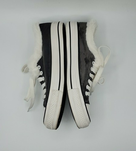 PJ Salvage Gray Velour and Faux Fur Sneakers Size 8 Flats Casual Fun Shoes - Picture 8 of 12