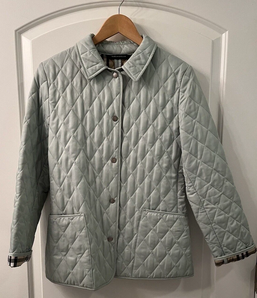 Chaqueta acolchada de diamantes Burberry London XS para mujer - verde menta con cuadros beige Nova Foto 2 de 4