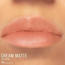 🎯I've Got them!!🎯 NEW/SEALED* LIPSENSE GLOSS AUTHENTIC SeneGence