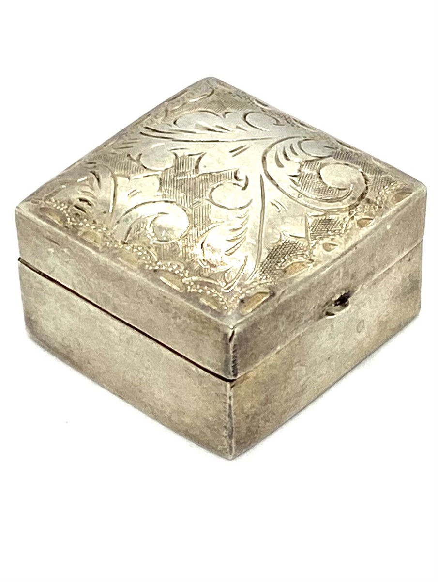 Vintage Sterling Silver Pill Box Thailand 1.1/8 x 1 x 0.5/8” | eBay