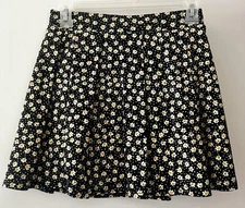 Girls SO Good For Life Pleated Mini Skirt Skort Black Floral Print Women's  XS