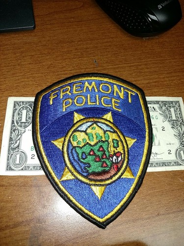 Fremont California Police Department Patch New Old Stock - 第 1/2 張圖片