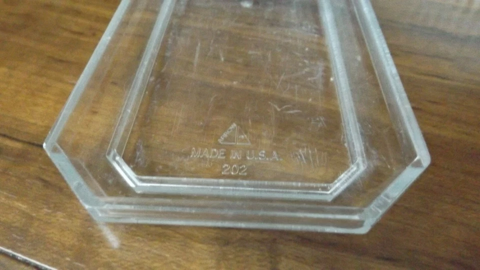 Plato de mantequilla de plástico vintage, hecho en EE. UU. por Arrow.(#EV1575) Foto 4 de 4