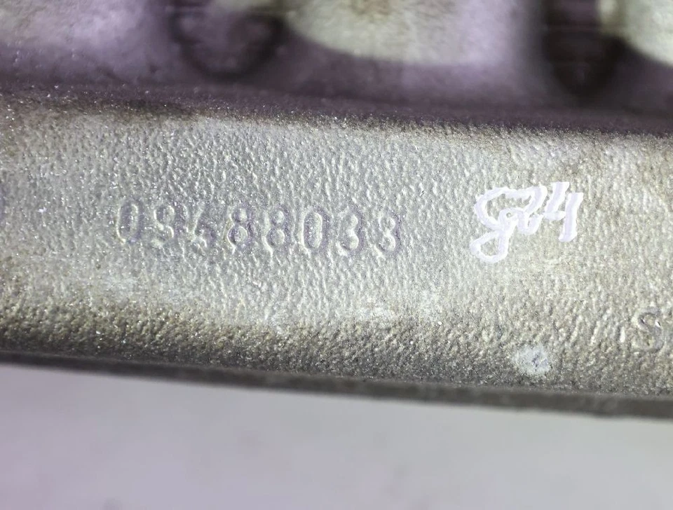 Colector de admisión Volvo XC 70 I 09488033 2.5 154 KW 209 CV gasolina 04-2005 Foto 2 de 4