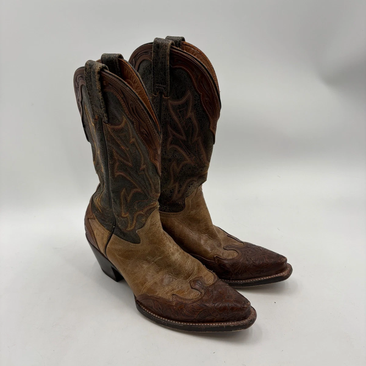 Tooled Leather Boots In Men display picture 3