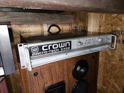    Crown    Macro-Tech 2402 Power Amplifer  Tested Heavy-duty Beautiful   