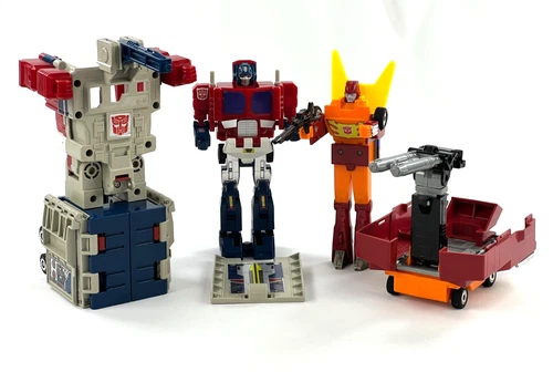 Vintage G1 Transformers - Powermaster Optimus Prime and Rodimus Prime