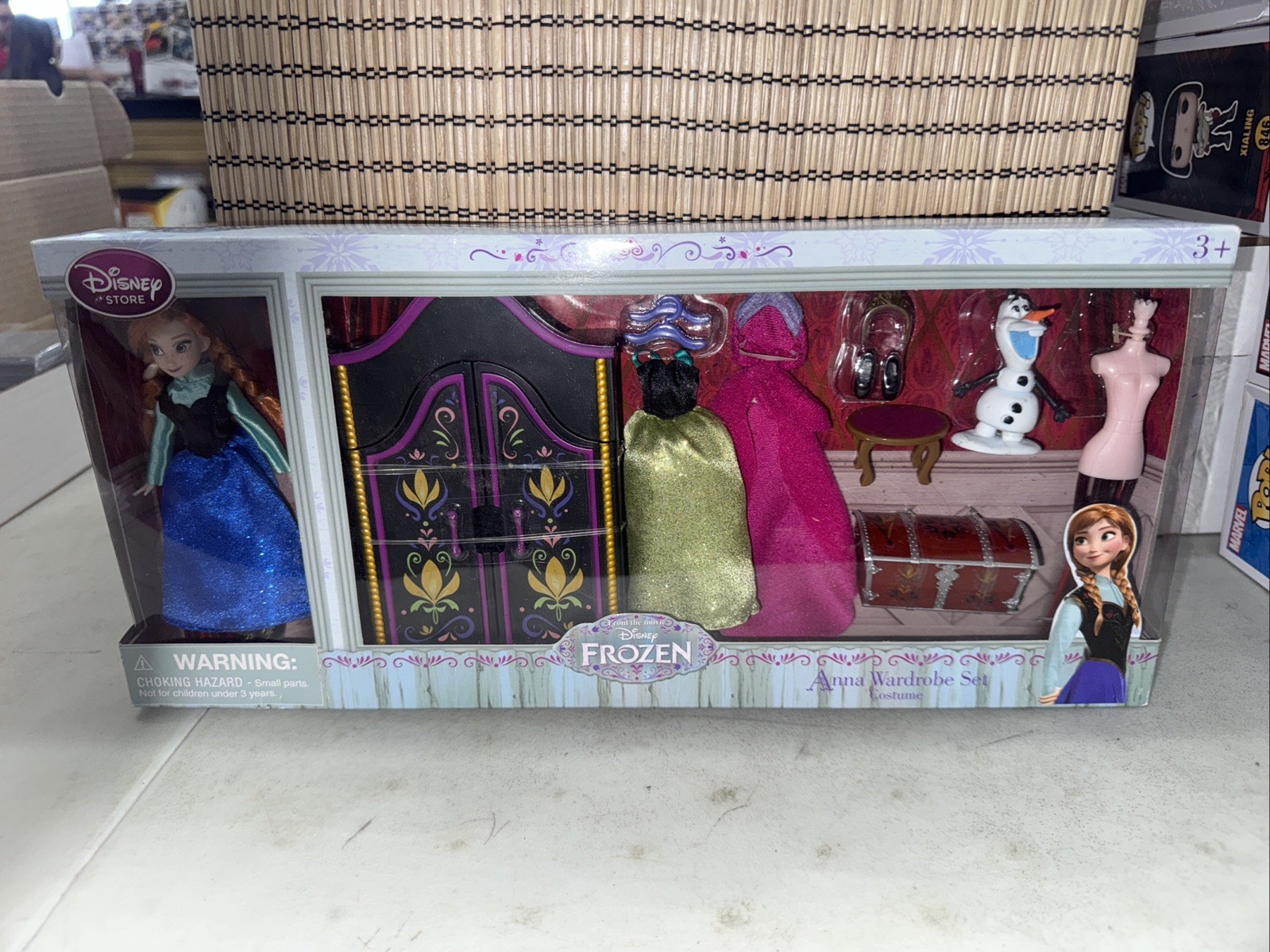 Disney Store Princess Anna Frozen Wardrobe Set Doll Outfits Olaf Sealed