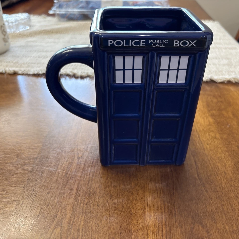 Taza/taza de té de cerámica vintage Doctor Who 1996 BBC Police Call Box 18 oz 5 1/2 " Foto 4 de 4