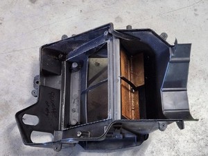 96 Corvette HEATER CORE HOUSING Blend Door HVAC Duct 94 95 GM 52461983