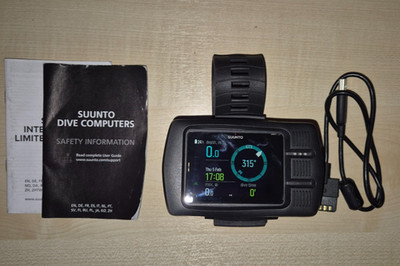 Suunto EON Steel Black Taucheruhr Computer Tauchen