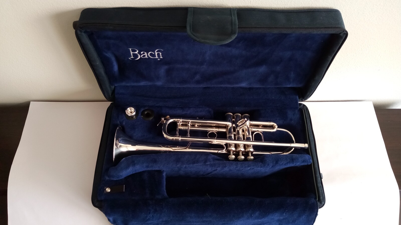 BACH STRADIVARIUS TRUMPETMODEL 37 w/ New Bach Strad Case! eBay