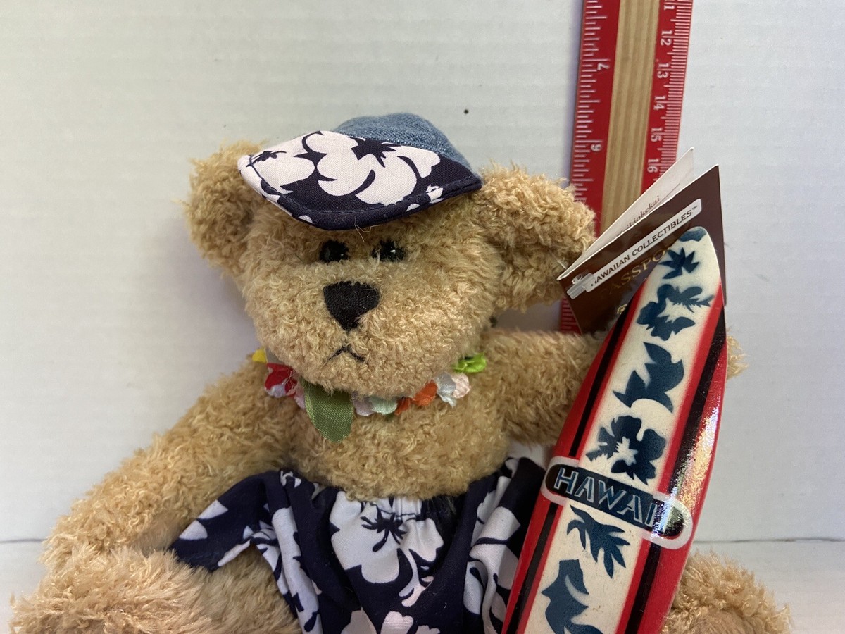 Hawaiian Collectibles Bearfoot Passport Plush Teddy Bear 2002
