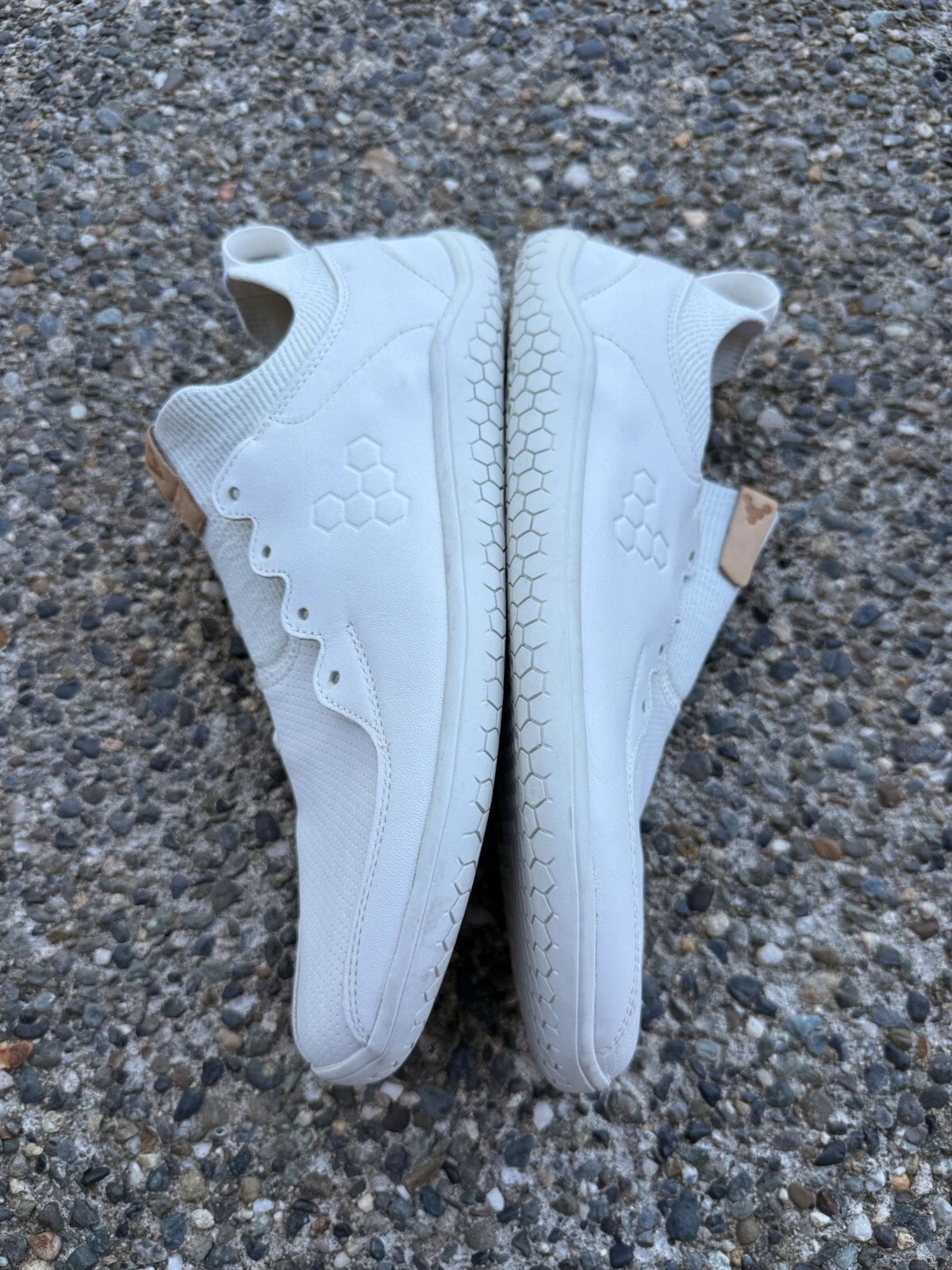 Vivobarefoot Primus Asana Leather Barefoot Shoe Size Men's 41 White