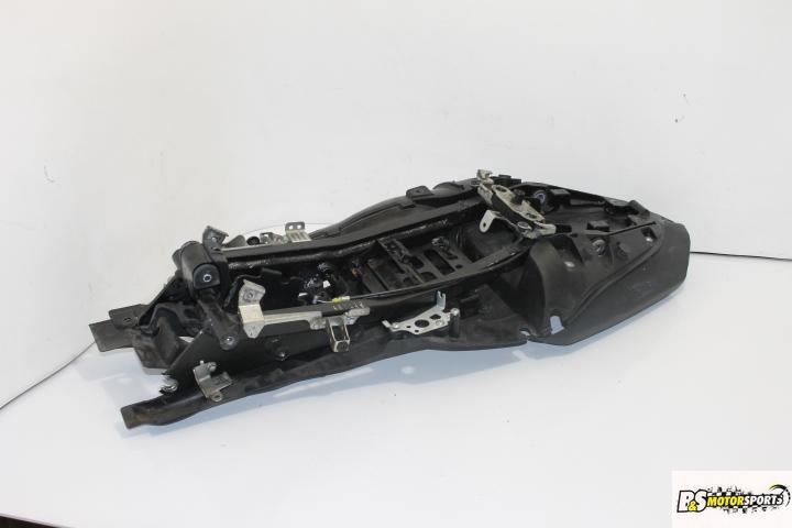 07-08 KAWASAKI NINJA ZX6R ZX6 REAR SUBFRAME BACK SUB FRAME 07-08 KAWASAKI NINJA ZX6R ZX6 REAR SUBFRAME BACK SUB FRAME