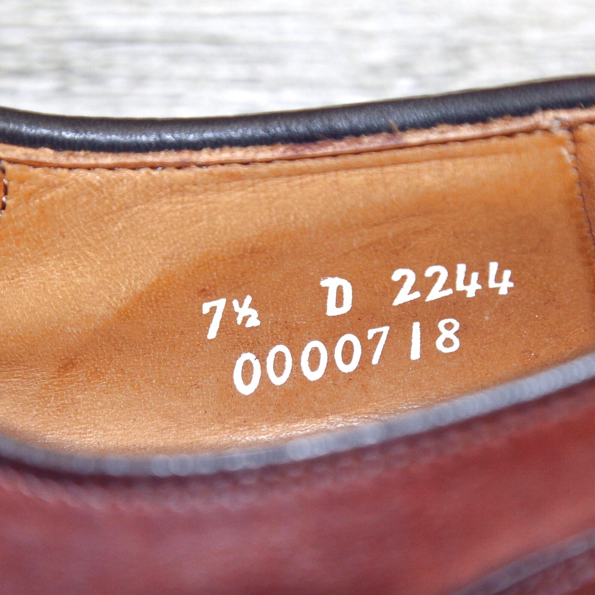 * NIB * $395 Allen Edmonds LAUDERDALE 7.5 D Chili * add $15 new Trees New Allen Edmonds Delrays, Look Real Good : r/allenedmonds main image 3