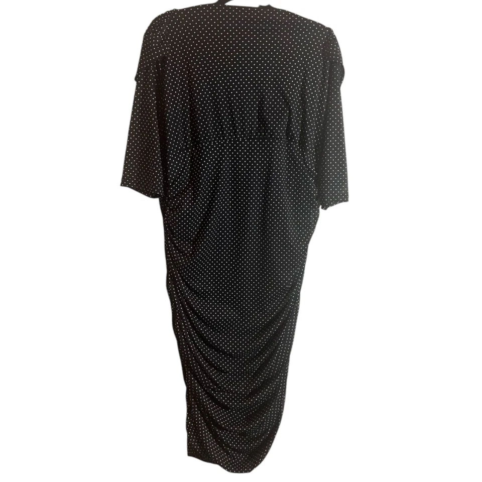 Vestido Kiyonna Plus ajustado estampado de lunares envolvente sintético manga corta para mujer talla 4 Foto 2 de 4