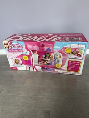 Mattel Barbie Glam Vacation Jet 2009 NIB T2704