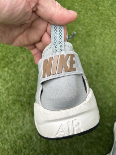 Nike Air Hurache Run Ultra SE 9 UK Light Pumice - Picture 8 of 12