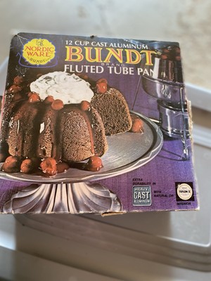 Vintage Nordic Ware Heavy Duty Fluted Bundt Cake Pan Natural Aluminum 12 Cup