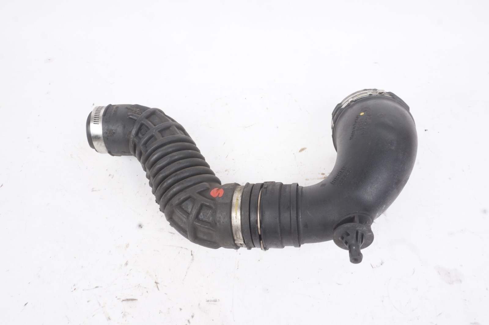 2014 - 2017 Maserati Quattroporte Left Turbo Intercooler Hose Air Duct Tube