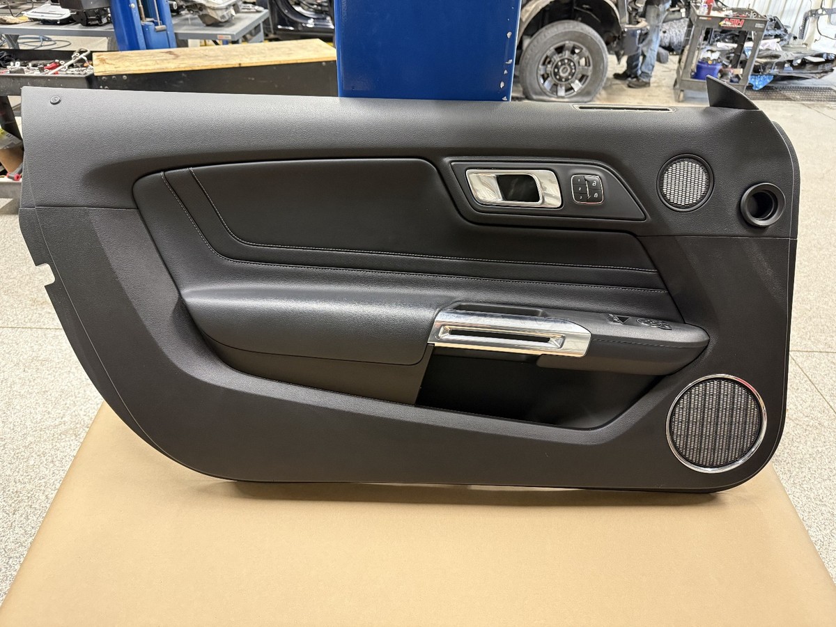 2018-2023 Ford Mustang GT LH Driver Leather Insert Door Panel Grey