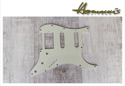 Strat, Stratocaster 11 Loch Pickguard, SSH Fräsung, Mint Green, USA Size